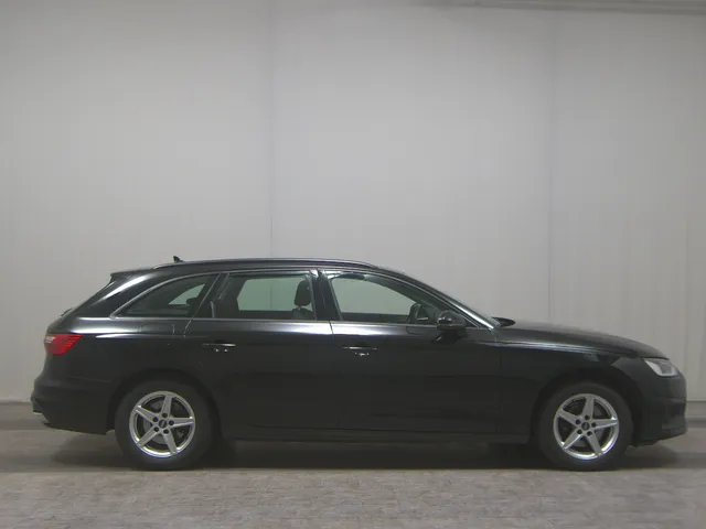 Audi A4 Avant 35 TDI