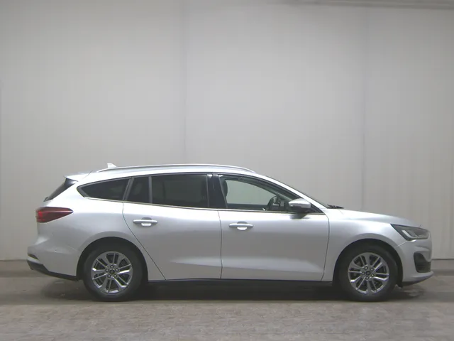 Ford Focus Turnier 1.5 EB Titanium X