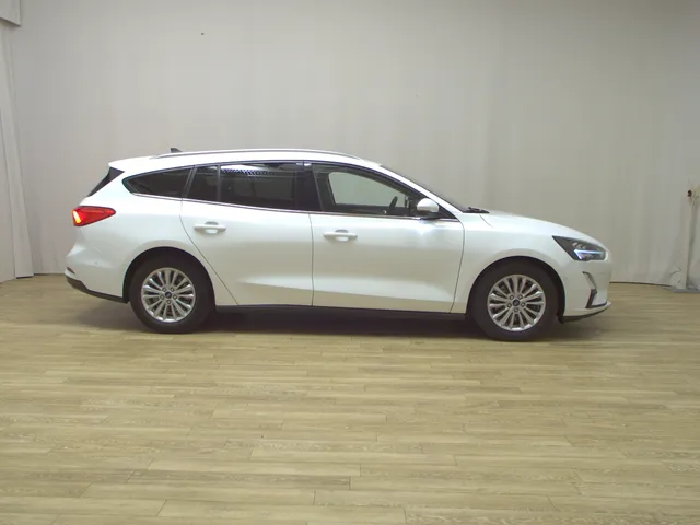 Ford Focus Turnier 2.0 EB Titanium