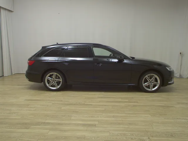Audi A4 Avant 35 TDI advanced