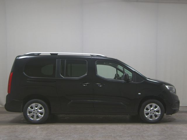 OPEL Combo Life 1.5 D Innovation 5-Sitze Navi Ahk RFK OPEL Combo Life 1.5 D Innovation 5-Sitze Navi Ahk RFK