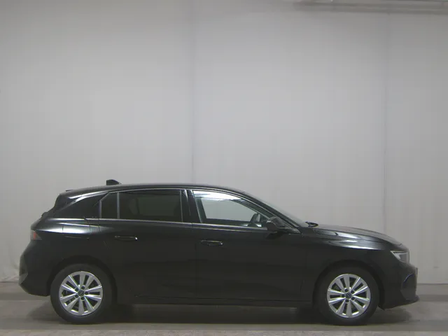 Opel Astra 1.5 D Business Ed.