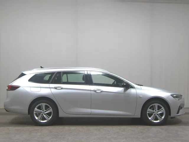 Opel Insignia ST 2.0 D Elegance
