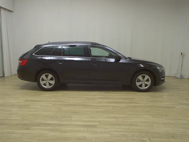 Skoda Superb Kombi 2.0 TDI Ambition