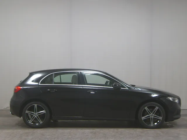 Mercedes-Benz A 220 d Progressive