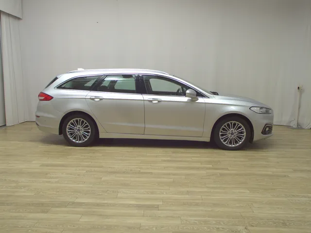 Ford Mondeo Turnier 2.0 EB Titanium