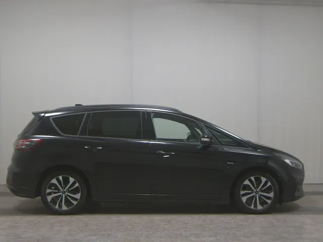Ford S-Max 2.0 EB ST-Line