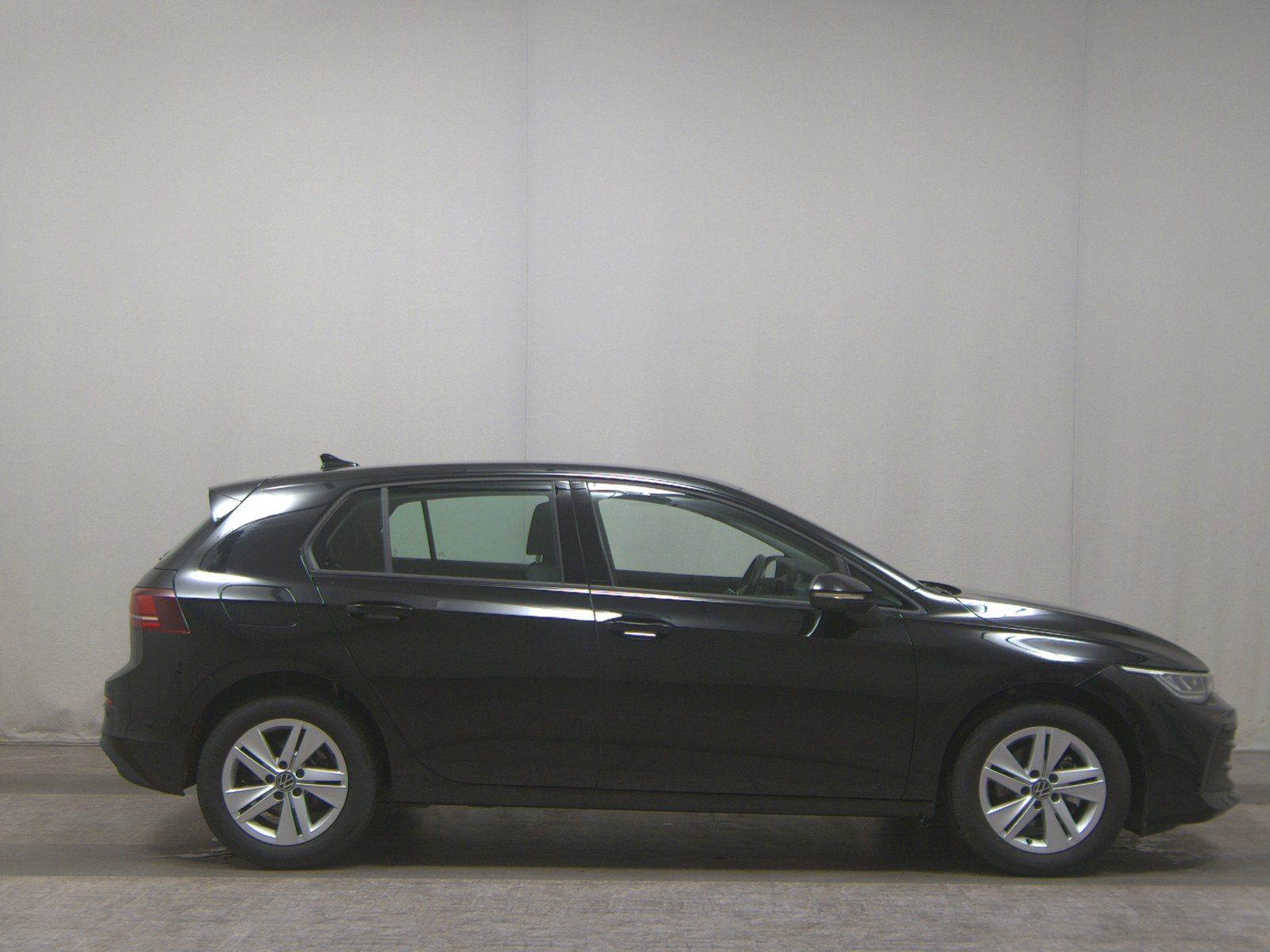 Volkswagen Golf-8