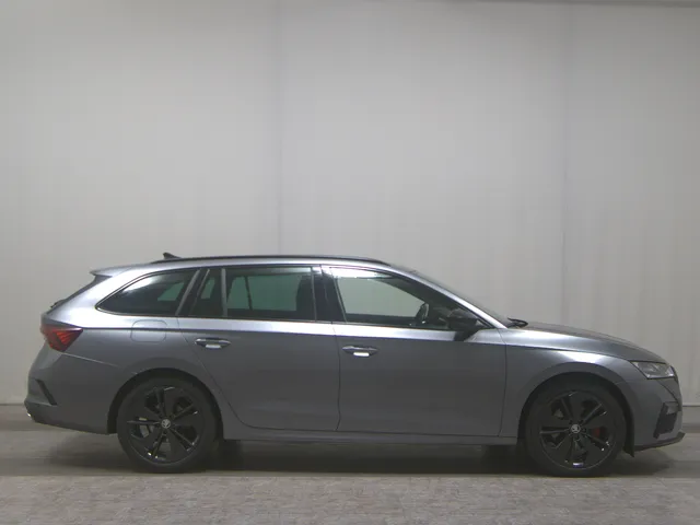 Skoda Octavia Kombi 2.0 TDI RS