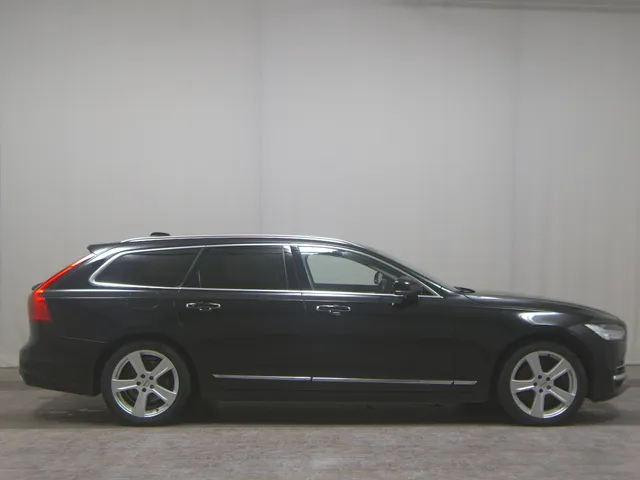 Volvo V90 T8 AWD Hybrid Inscription