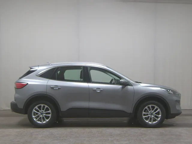 Ford Kuga 2.0 EB Titanium