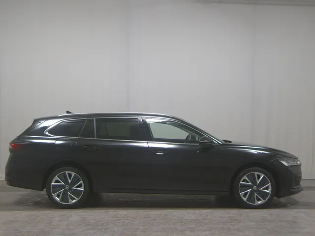Skoda Superb Kombi 2.0 TDI 4x4 Selection