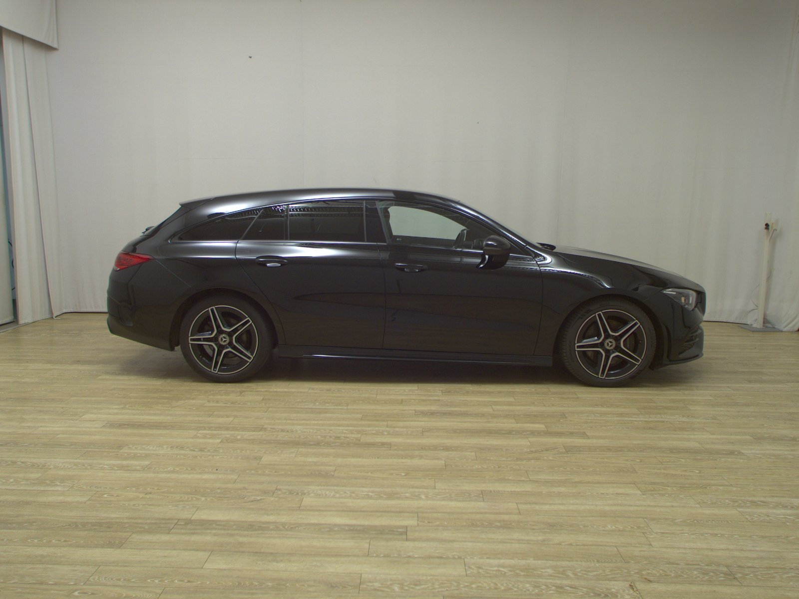 Mercedes-Benz CLA 220 SB d