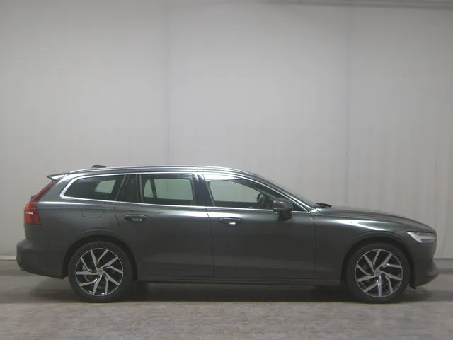 Volvo V60 D3 Momentum Pro