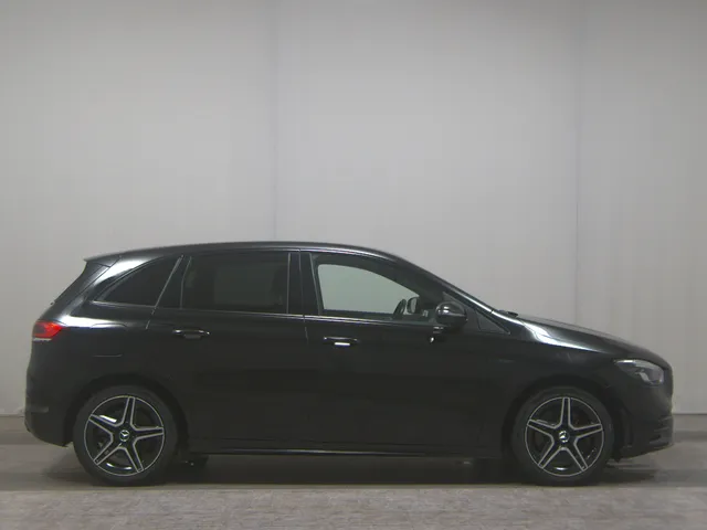 Mercedes-Benz B 250 e AMG-Line Edition 2020