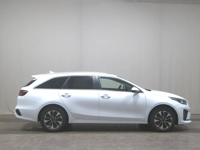Kia Ceed cee'd Sportswagon 1.6 T-GDI PHEV Vision