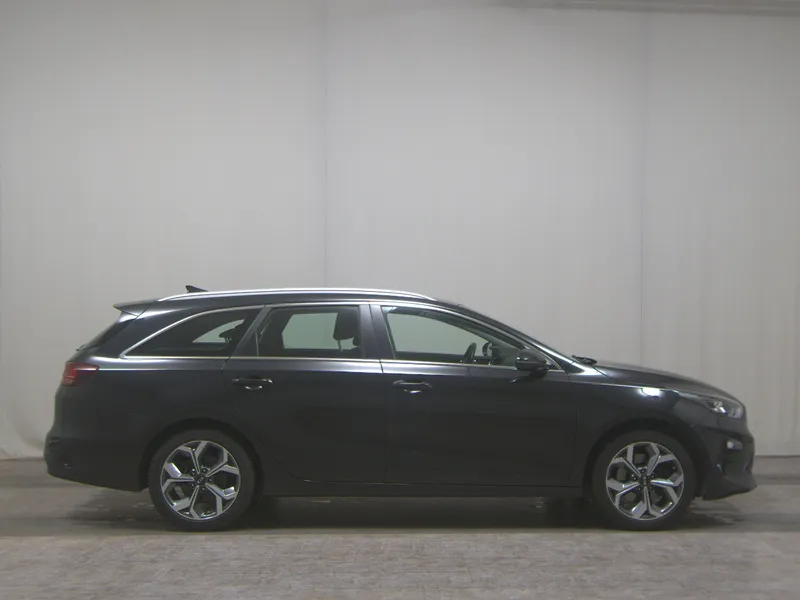 Kia Ceed cee'd 1.6 CRDI Spirit