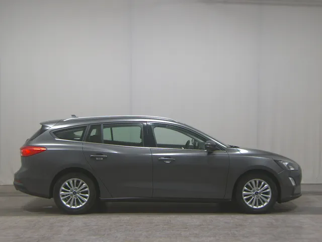 Ford Focus Turnier 1.5 EB Titanium