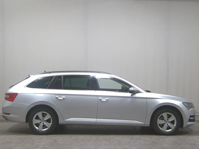 Skoda Superb Kombi 2.0 TDI Ambition