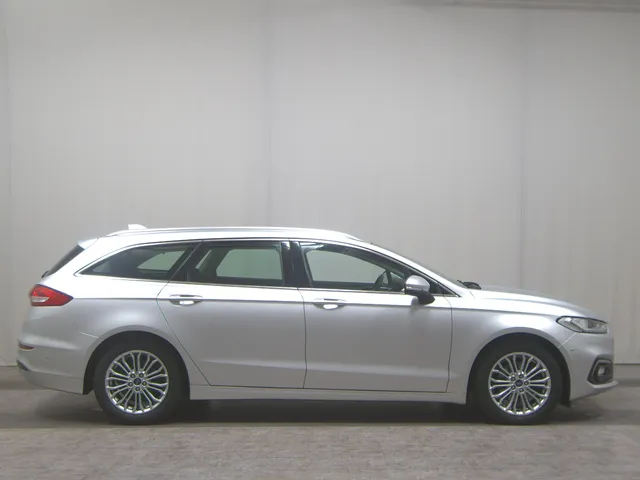 Ford Mondeo Turnier 2.0 EB Titanium