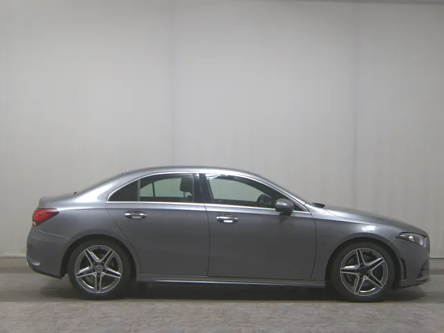 Mercedes-Benz A 220 Lim. d AMG-Line