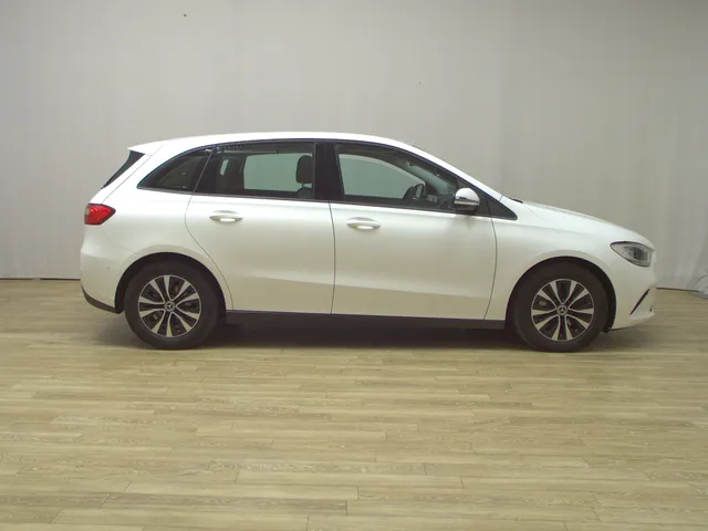 Mercedes-Benz B 200 d