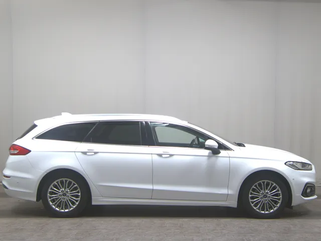 Ford Mondeo Turnier 2.0 EB Titanium