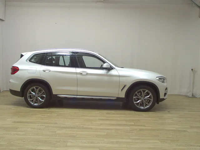 BMW X3 xDrive20i X-Line