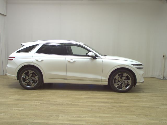 GENESIS GV70 AWD LED Leder HuD Sound RFK SHZ GENESIS GV70 AWD LED Leder HuD Sound RFK SHZ