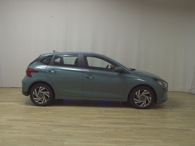 HYUNDAI I20 1.0 T-GDI Trend DAB DC PDC LED RfK Shz