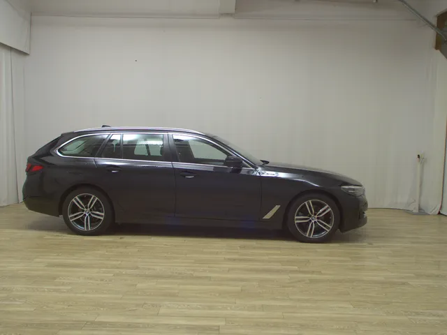 BMW 520dA Touring