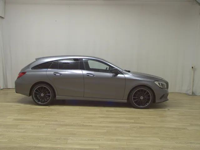 Mercedes-Benz CLA 220 SB 4M Urban