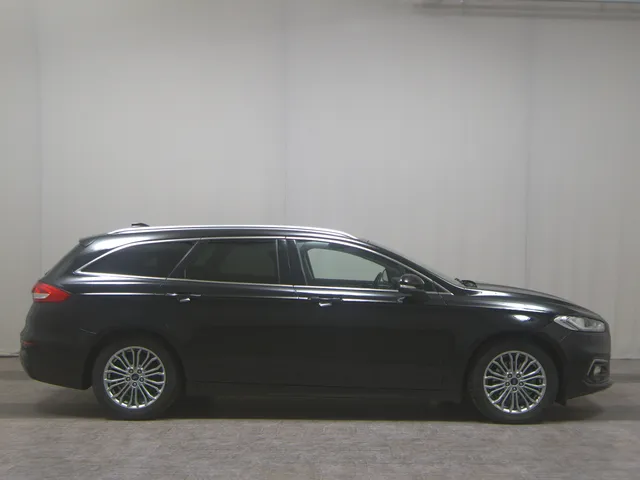 Ford Mondeo Turnier 2.0 EB Titanium