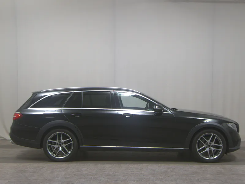 Mercedes-Benz E 220 T d 4M All-Terrain