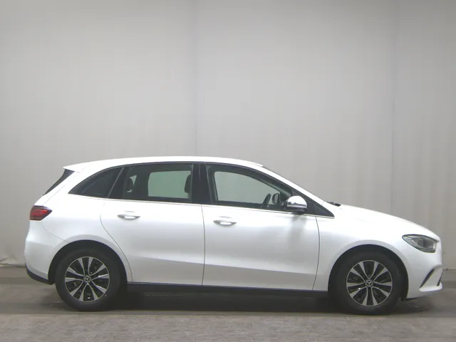 Mercedes-Benz B 180 d