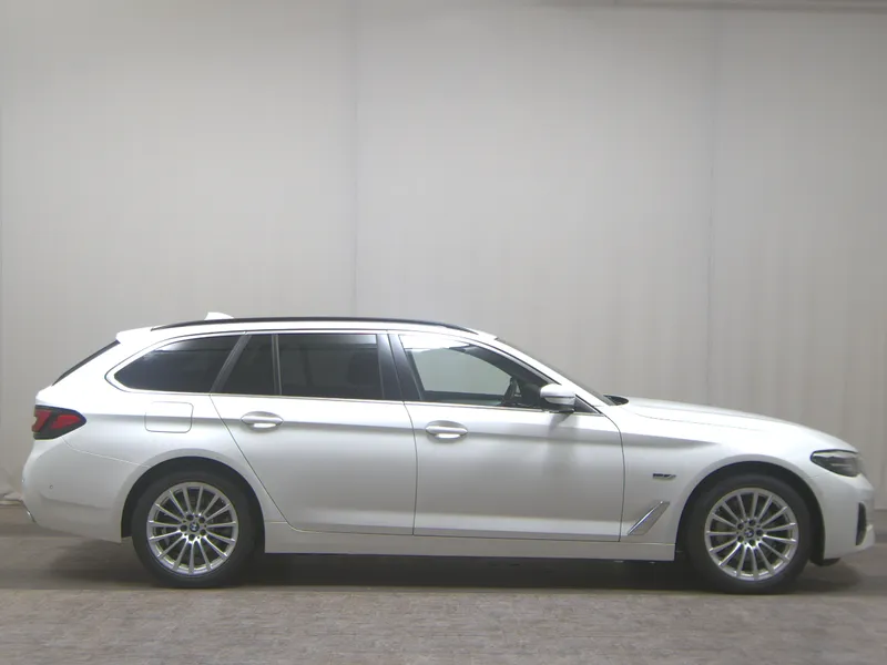 BMW 530e Touring