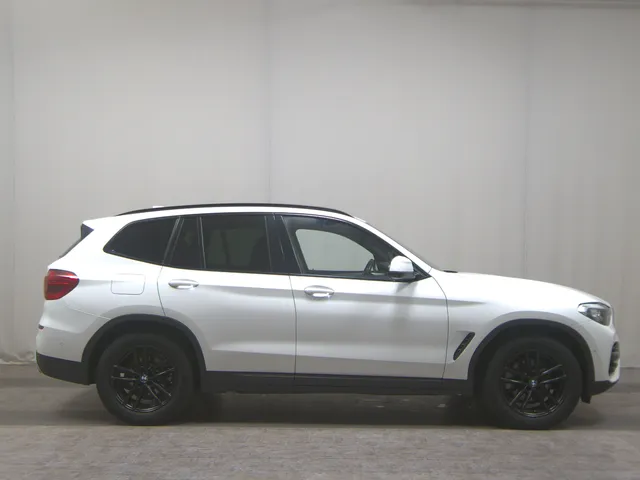 BMW X3 xDrive20d Advantage