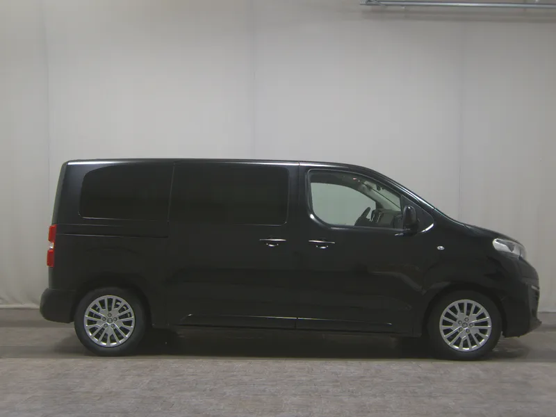 Peugeot Traveller 2.0 BlueHDi Business-Line
