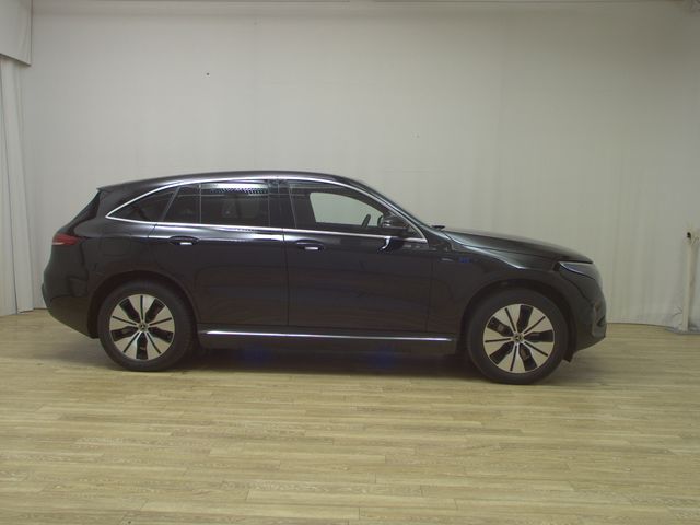 MERCEDES-BENZ EQC 400 4M T-Leder Navi LED Kamera