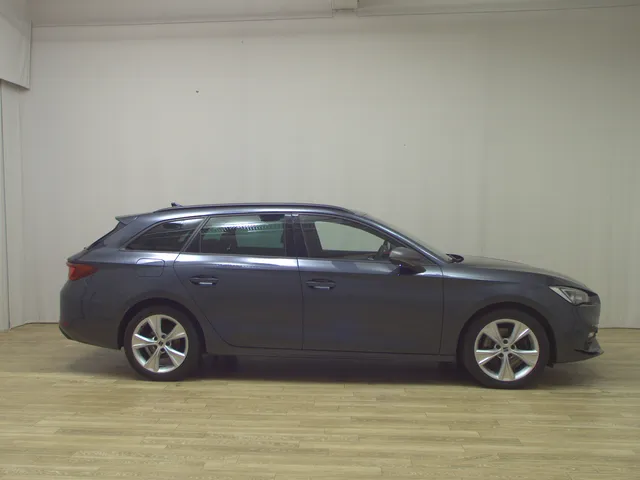 Seat Leon Sportstourer 2.0 TDI FR-Line