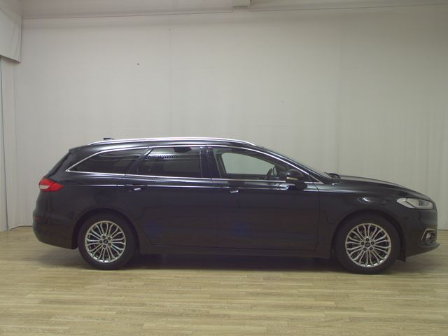 FORD Mondeo Turnier 2.0 EB Titanium Navi LED ACC RFK