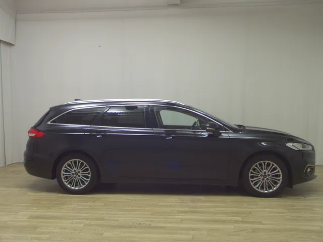 Ford Mondeo Turnier 2.0 EB Titanium