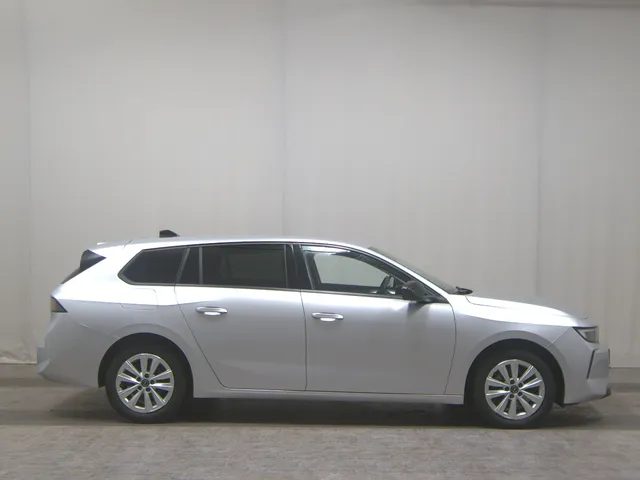 Opel Astra ST 1.5 D Business Ed.