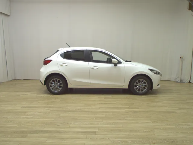 Mazda 2 1.5 Exclusive-Line