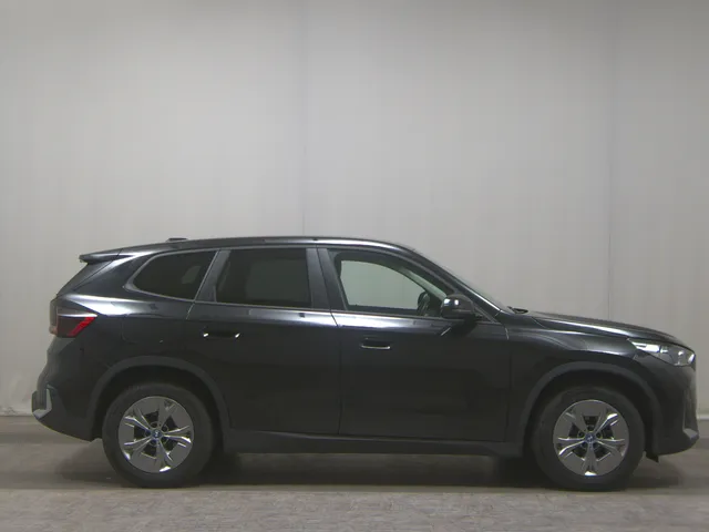 BMW Ix iX1 xDrive30e