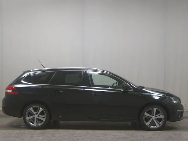 Peugeot 308 1.5 BlueHDi 130 GT-Line