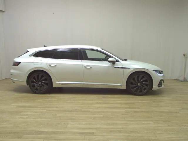 Volkswagen Arteon SB 2.0 TDI R-Line