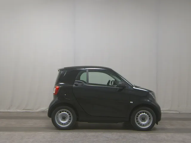 smart ForTwo coupé EQ