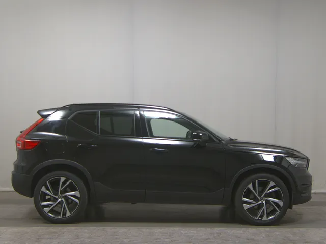 Volvo XC40 T4 R-Design