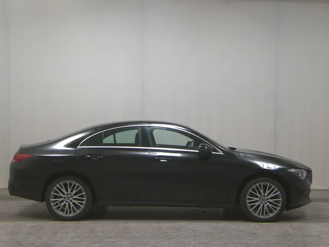 Mercedes-Benz CLA 250 Coupé e Progressive